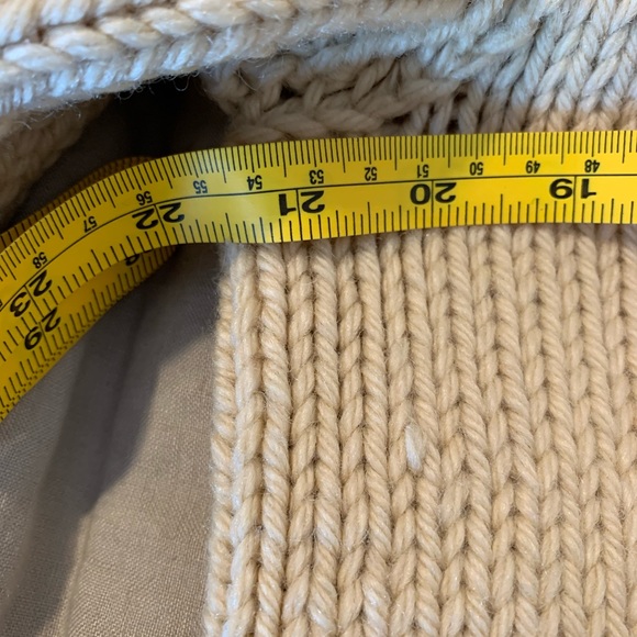 Vintage Cowichan Sweater. - Picture 2 of 8